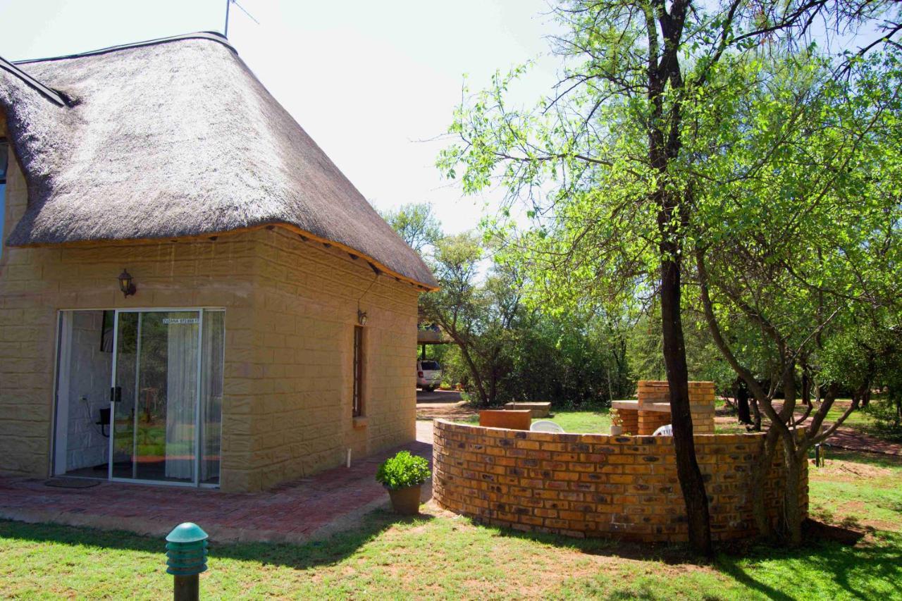 Suzie'S Loft - Nude - Suneden Family Naturist Resort Претория Екстериор снимка